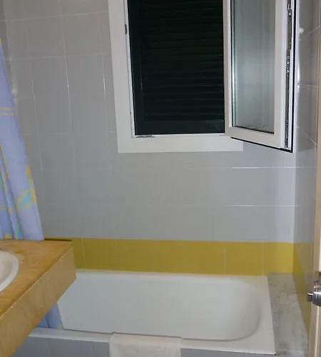 Apartment Piscis Cala Blanca (Menorca)